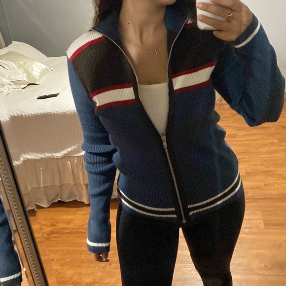 Zara sweater - Picture 2 of 8